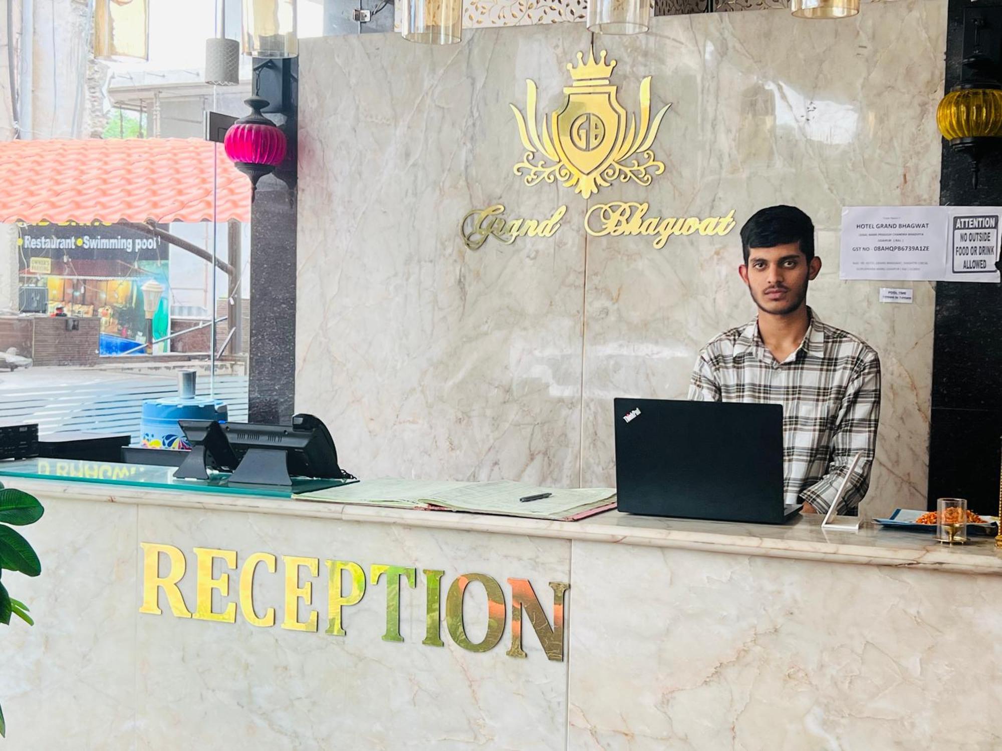 Hotel Grand Bhagwat, Udaipur Luaran gambar
