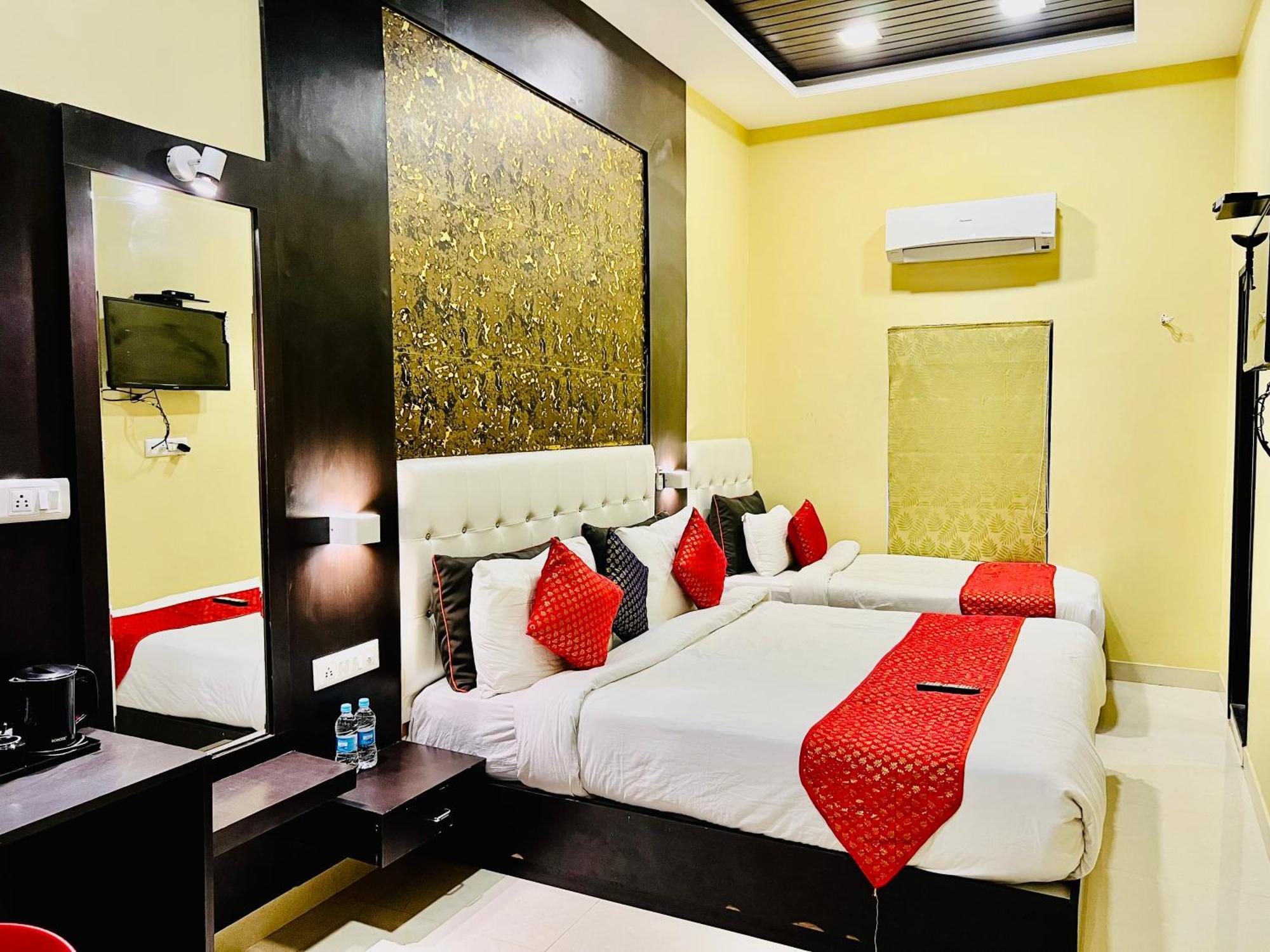 Hotel Grand Bhagwat, Udaipur Luaran gambar